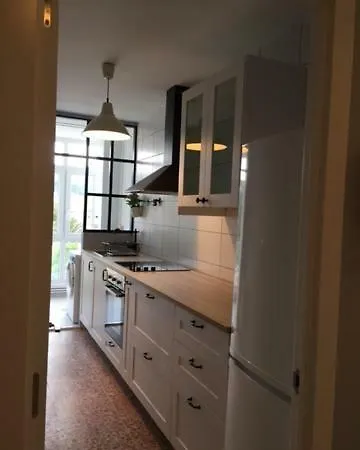 Apartament Piso Encima De La Playa En *
