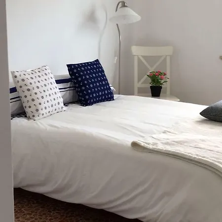 Piso Encima De La Playa En